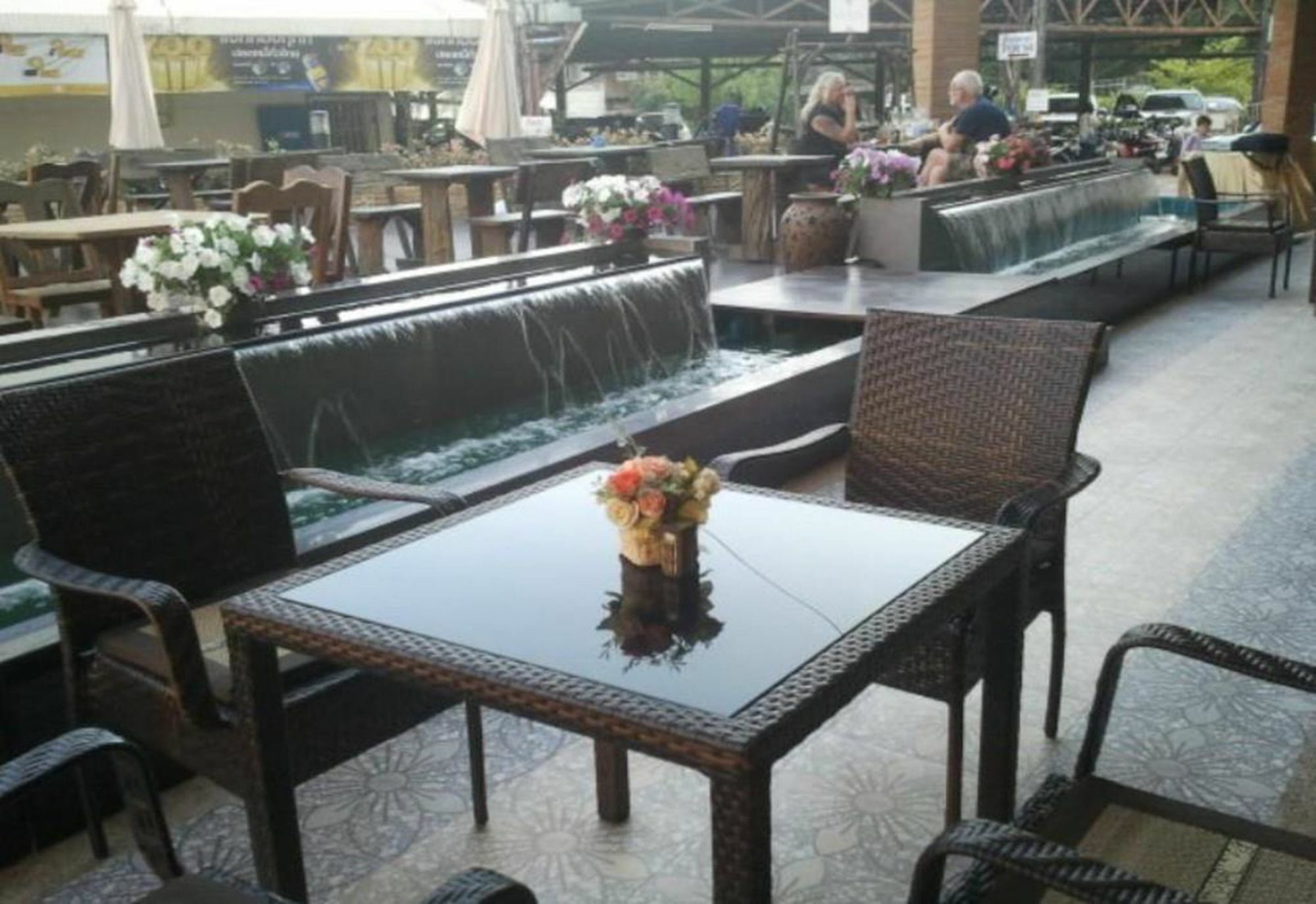 Kaennakorn Khonkaen Hotel Хон Каен Экстерьер фото